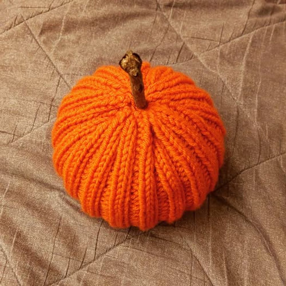 Knitted Pumpkin