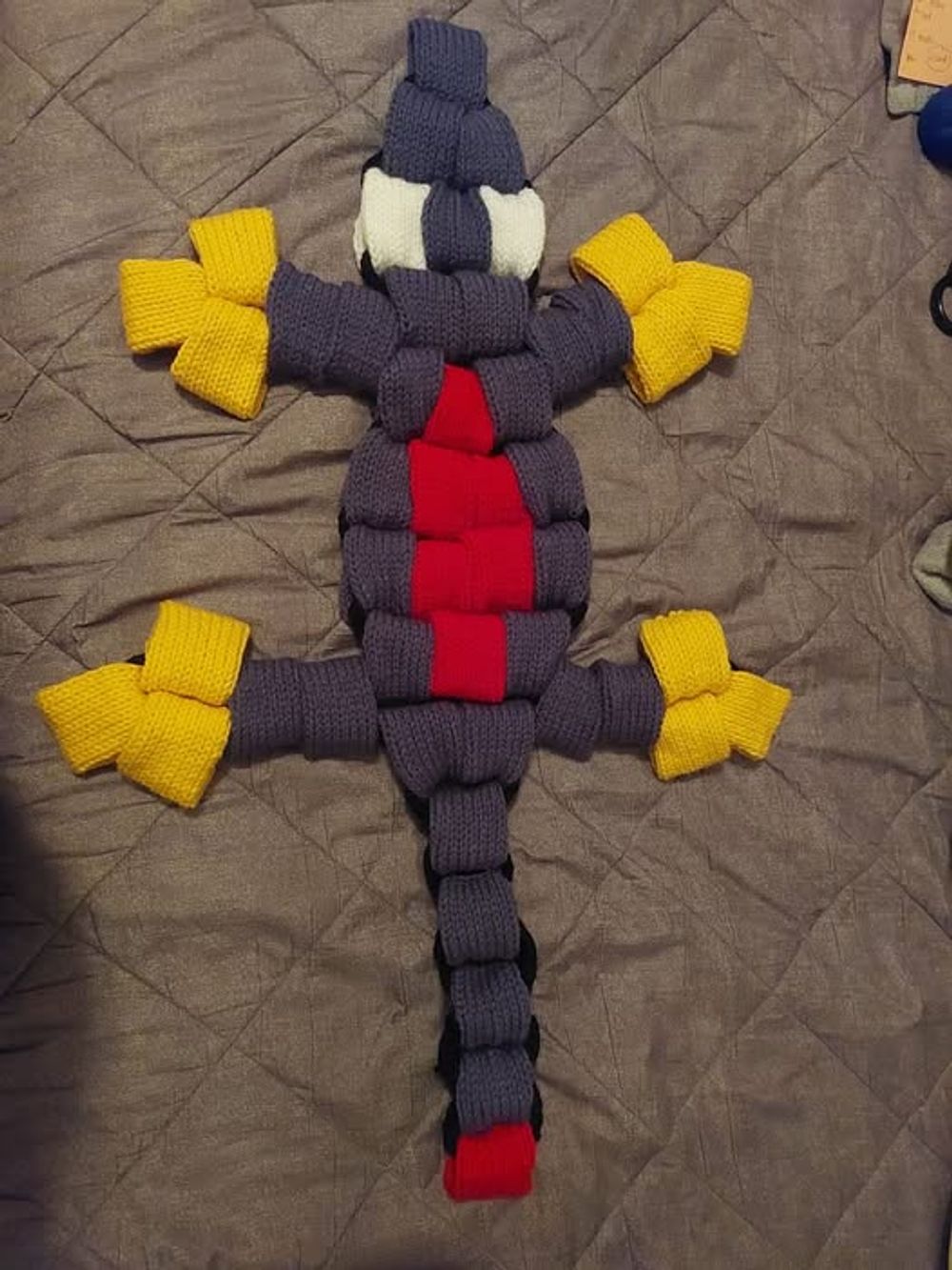 Knitted Beaded Lizard